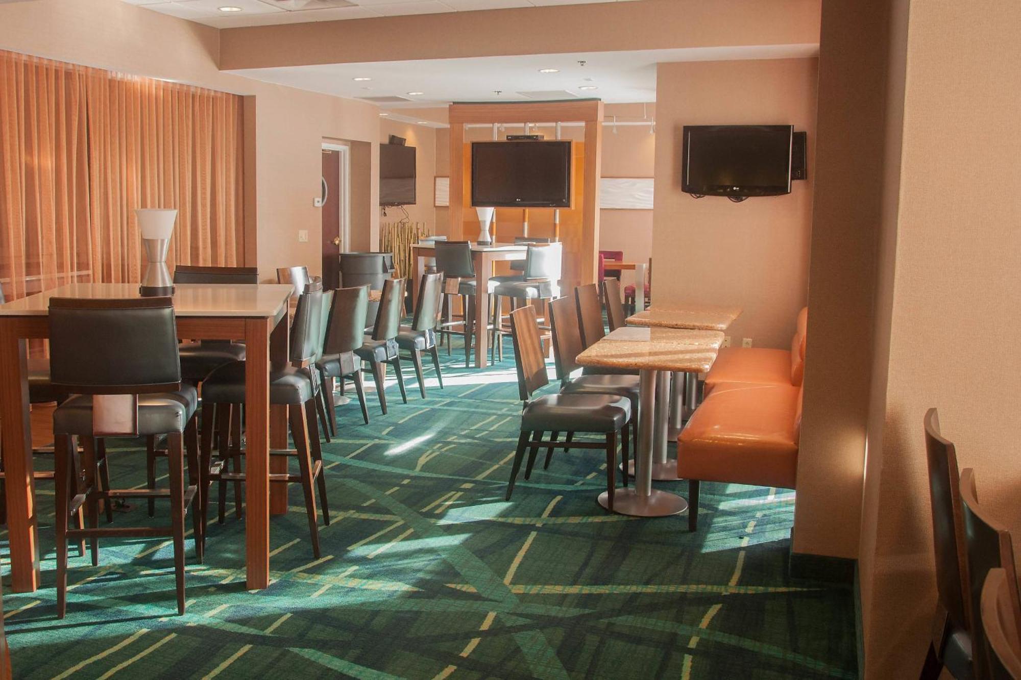Springhill Suites Pittsburgh Монровил Екстериор снимка