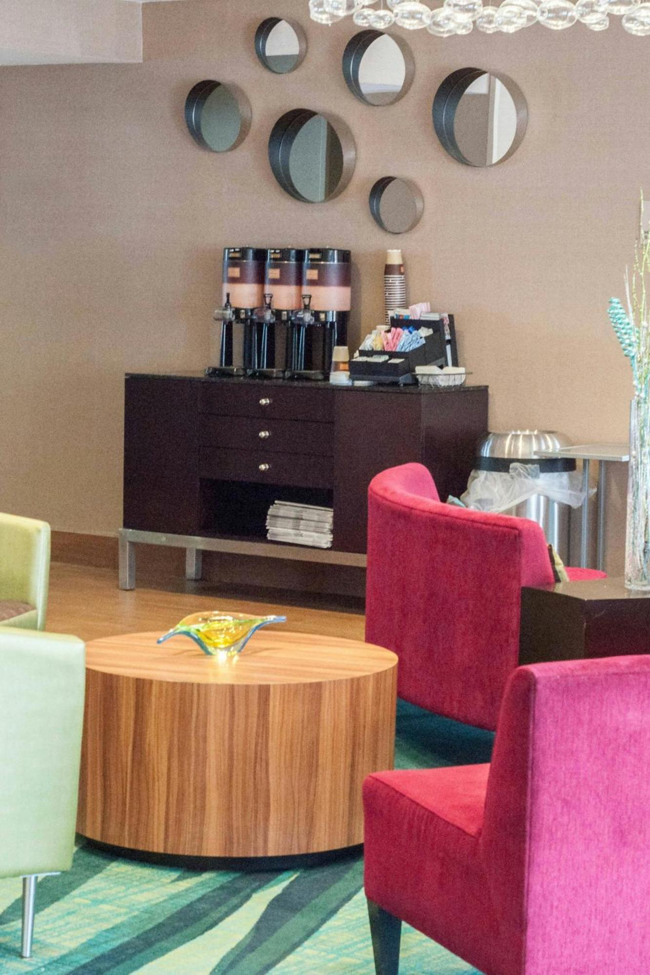 Springhill Suites Pittsburgh Монровил Екстериор снимка