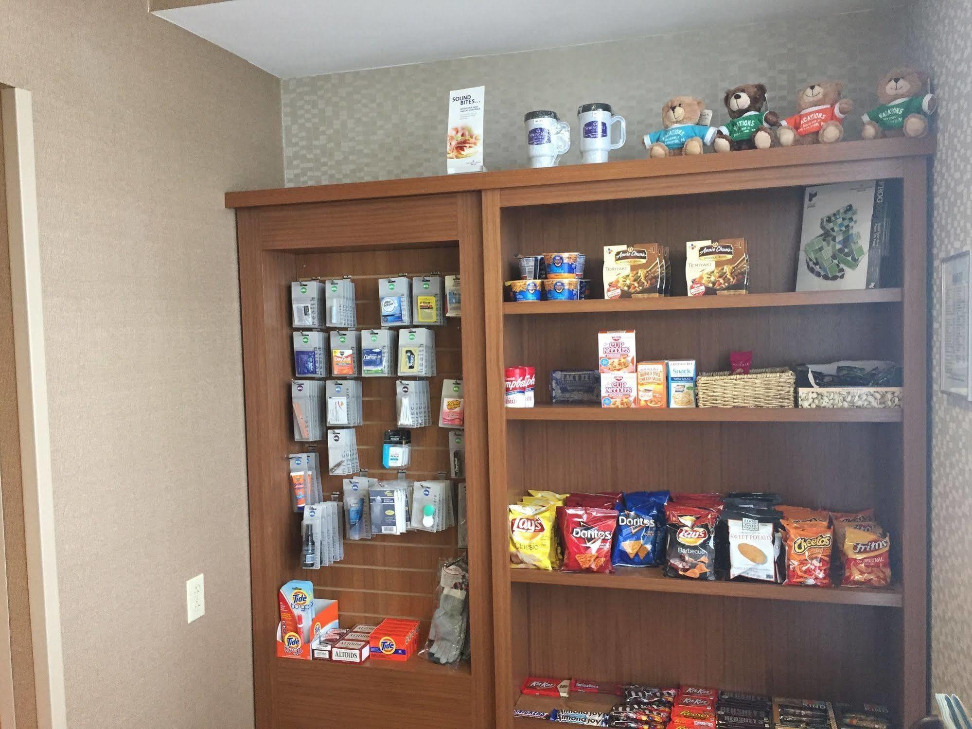 Springhill Suites Pittsburgh Монровил Екстериор снимка